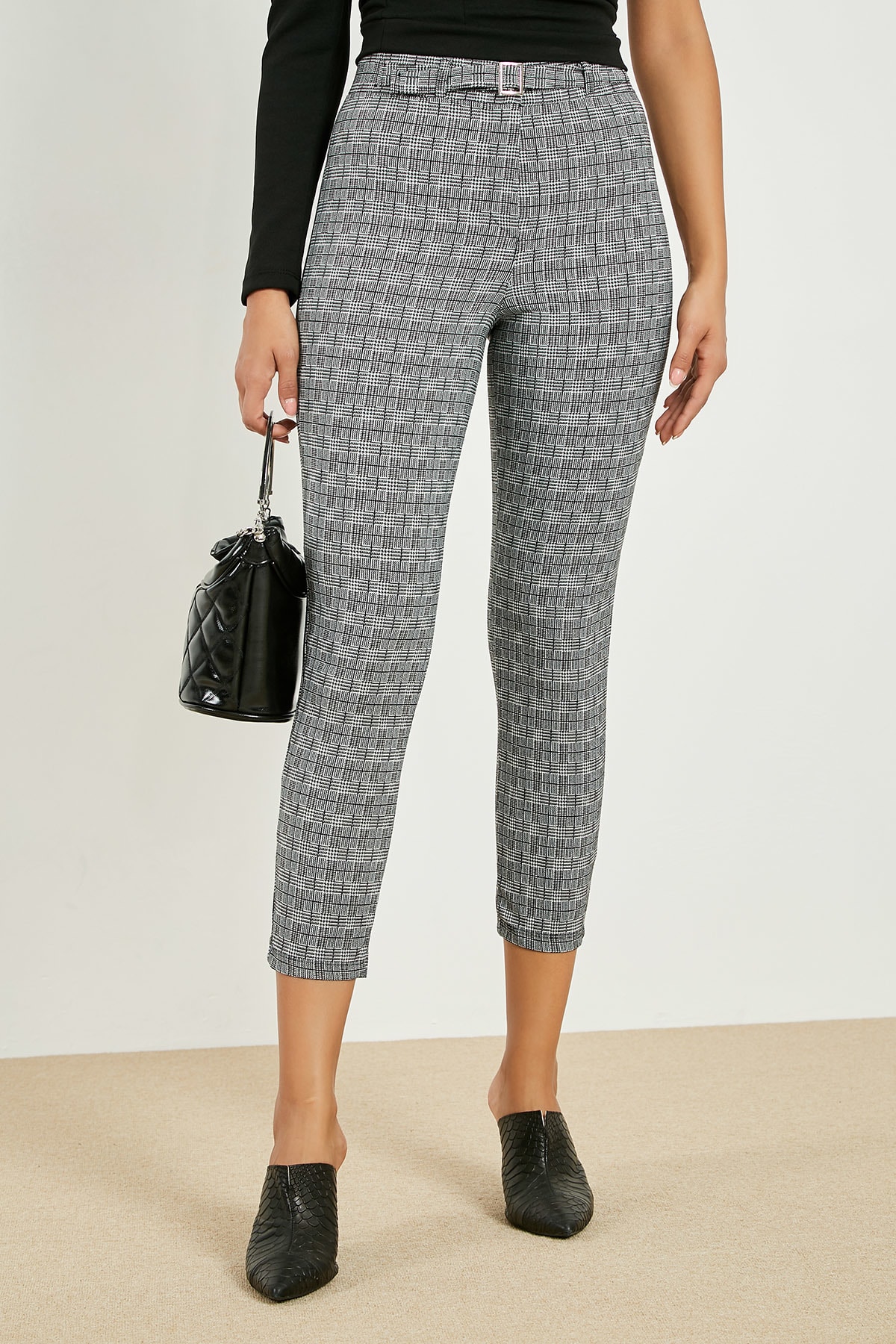 Houndstooth Check Peg Trousers - Topshop USA | Outfits with leggings, Work  outfits women, Fashionable work outfit