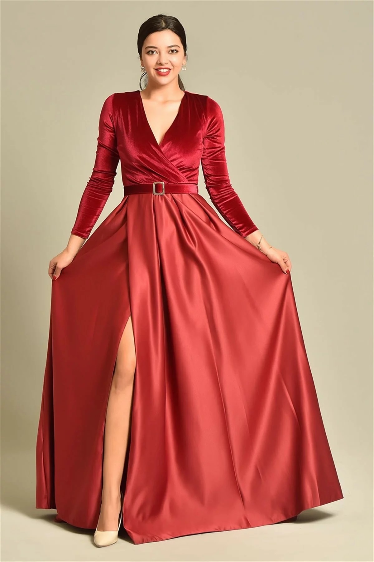 Velvet long skirt outlet design